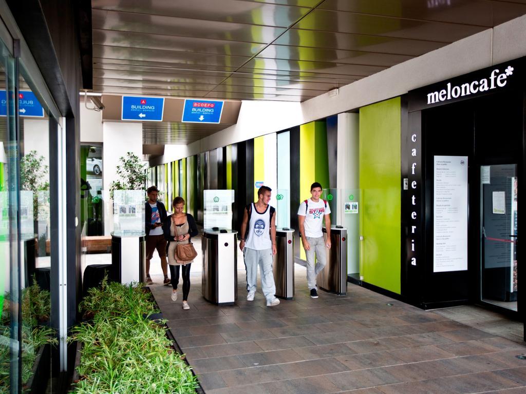 Residencia Melon District Marina Hotel Barcelona Luaran gambar